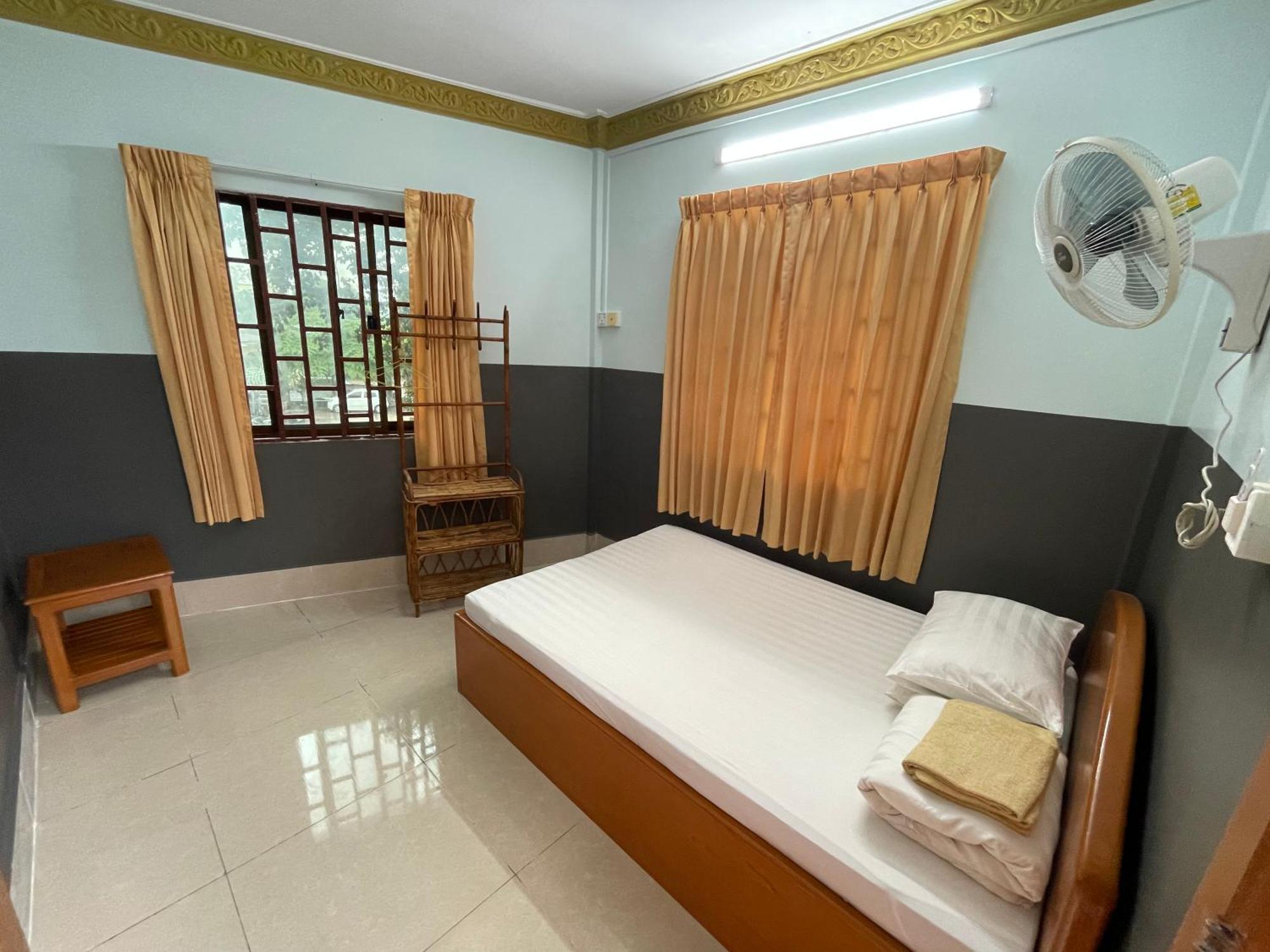 Apsara Guest House Kampot City Экстерьер фото